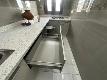 Kitchen in 1.5 BHK Apartment at RWA Qutab Enclave, Katwaria Sarai – for Rent