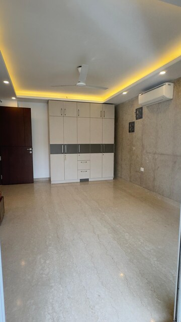 4 BHK Builder Floor For Rent in Sector 48