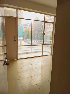 Room in 2 BHK Apartment at Breez Global Heights, Sohna Sector 33 – for Sale