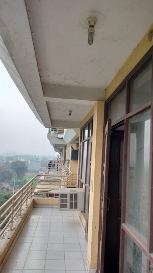 3 BHK Apartment – Exterior View View at Vivekanand Apartments, Rohini Sector 8 - for Rent