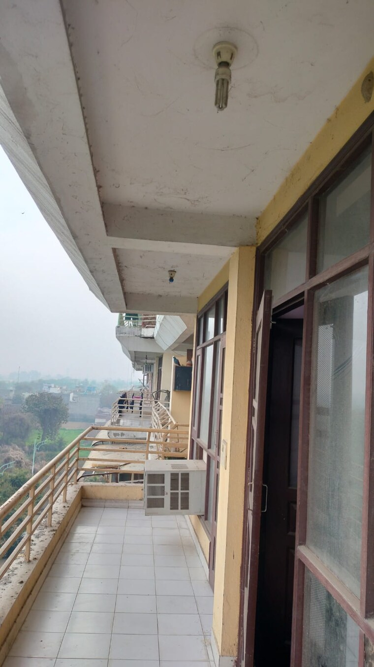 Exterior View, vivekanand-apartments 3 Bedroom 1550 Sq.Ft. Apartment In Rohini Sector 8 Delhi 9008080