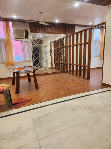 Living Room in 2 BHK Apartment at RWA Qutab Enclave, Katwaria Sarai – for Rent