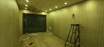  Shop For Rent in Gomti Nagar