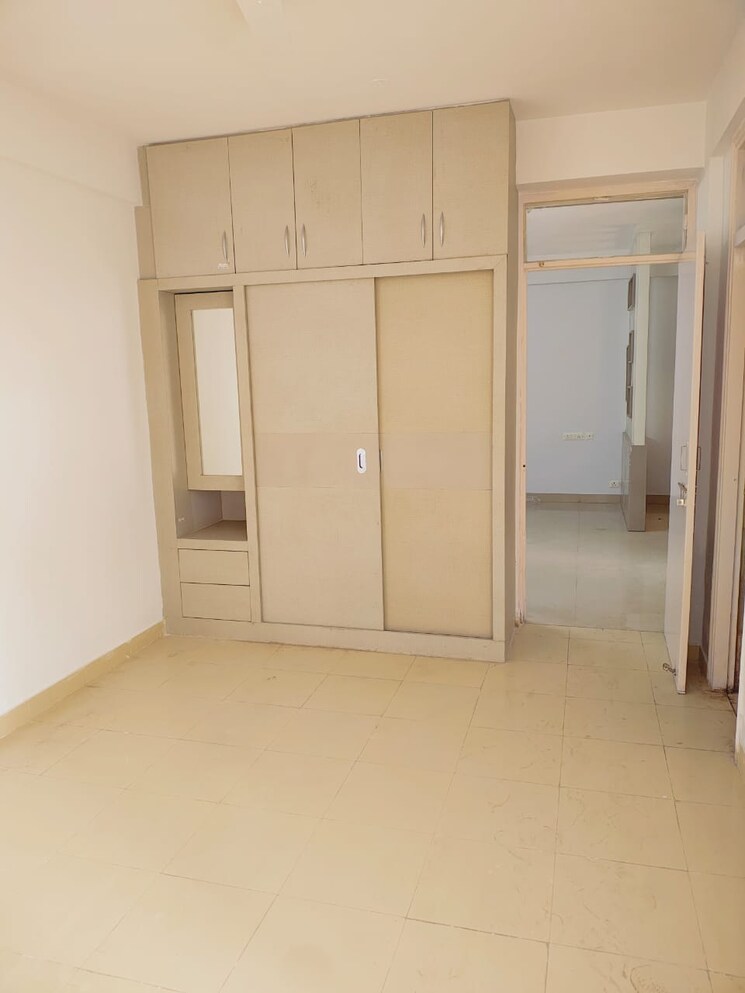 Room, breez-global-heights 1 Bedroom 410 Sq.Ft. Apartment In Sohna Sector 33 Gurgaon 8967876