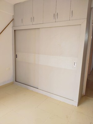 Room in 1 BHK Apartment at Breez Global Heights, Sohna Sector 33 – for Sale