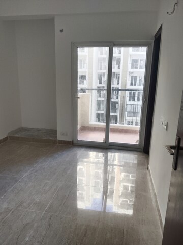 Room in 2 BHK Apartment at Aditya World City, Shahpur Bamheta – for Sale