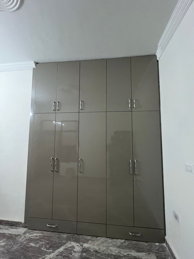 undefined, ambala highway 6+ Bedroom 2200 Sq.Ft. Independent House In Ambala Highway Zirakpur 9008264