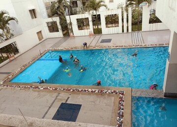 Swimming Pool in 3 BHK Apartment at Cybercity Rainbow Vistas Rock Gardens, Hi Tech City – for Rent