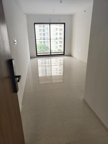 Room in 2 BHK Apartment at Pride World City Wellington, Charholi Budruk – for Sale