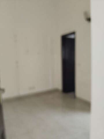 Room in 5 BHK Apartment at RWA Hauz Khas Block C 5, Hauz Khas – for Rent