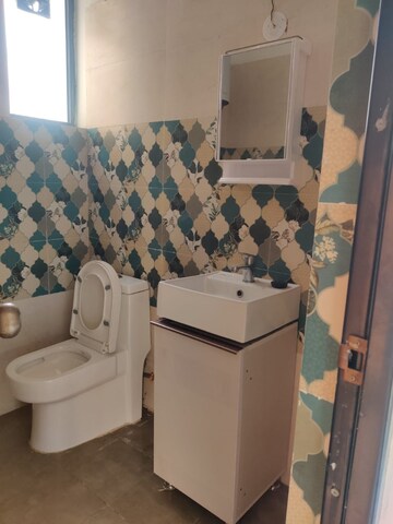 Team Area in 2 BHK Apartment at Signature The Serenas, Sohna Sector 36 – for Sale