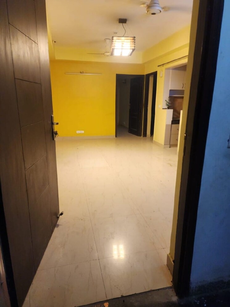 Room, nimbus-the-hyde-park 2 Bedroom 1080 Sq.Ft. Apartment In Sector 78 Noida 9008233