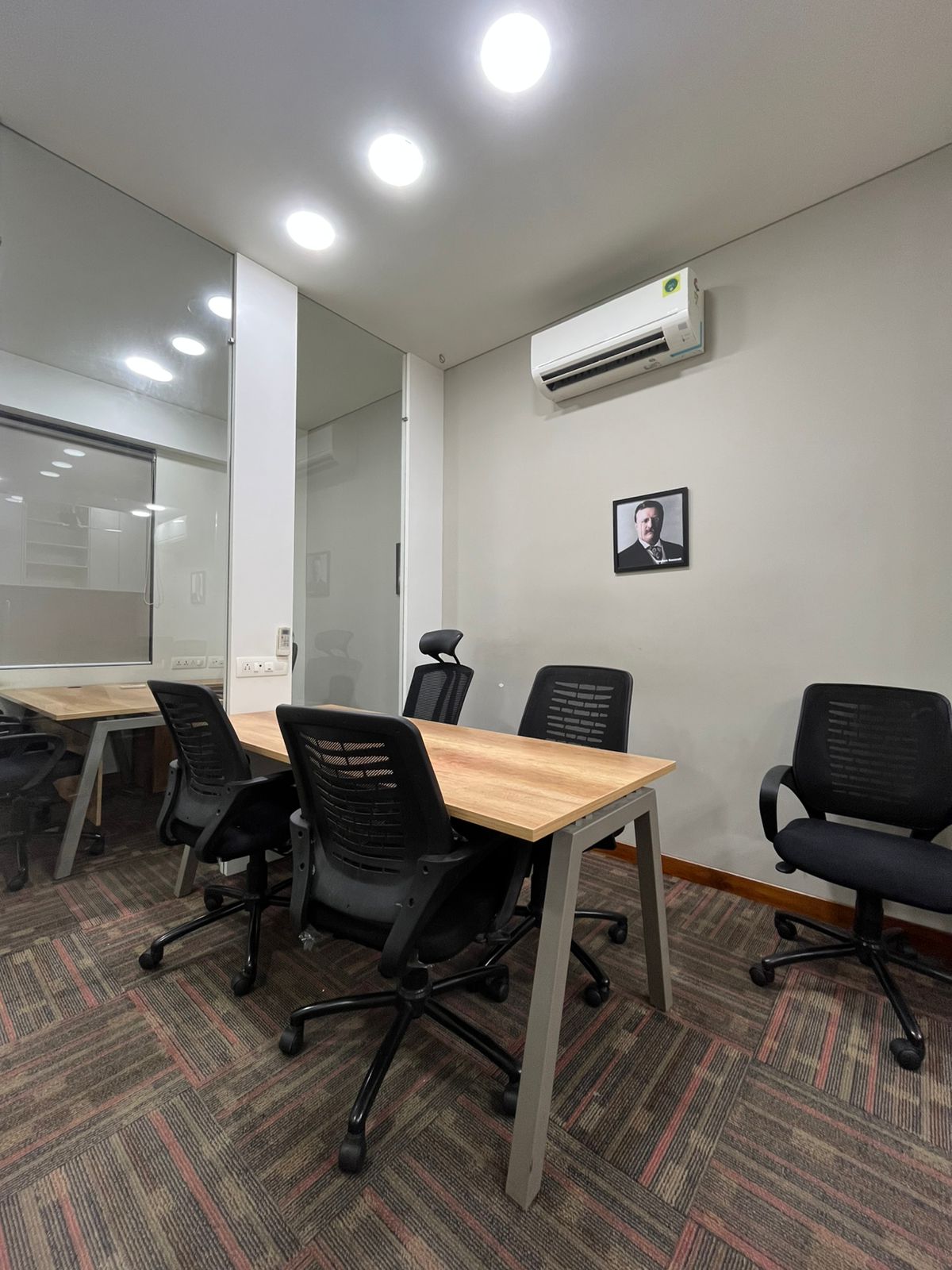 Office Space For Sale in Venus Benecia