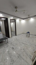 2 BHK + Pooja Room,Servant Room,Extra Room 800 Sq.Ft. Builder Floor in Govindpuri