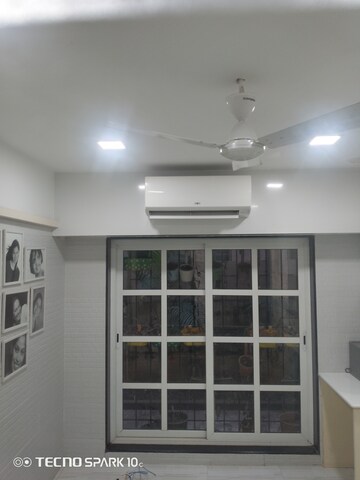 Living Room in 1.5 BHK Apartment at AP Mukta, Khar West – for Sale