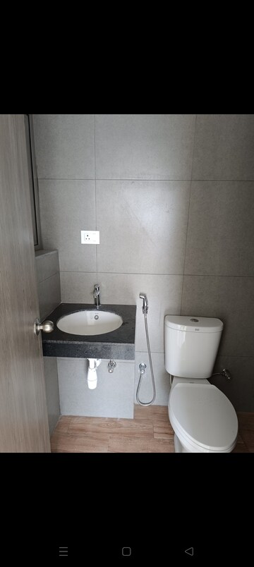 Bathroom in 2 BHK Apartment at Kalpataru Paramount, Kapur Bawdi – for Rent