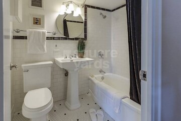 Bathroom in 3 BHK Builder Floor at Mayur Vihar Phase ii – for Sale