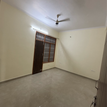 Room in 2 BHK Independent House at Gomti Nagar – for Rent