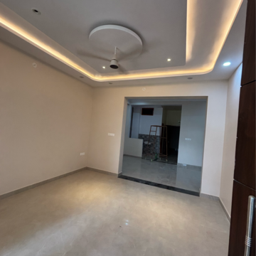 Room in 2 BHK Independent House at Gomti Nagar – for Rent