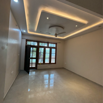 Room in 2 BHK Independent House at Gomti Nagar – for Rent