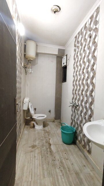 Bathroom in 1 BHK Builder Floor at Govindpuri – for Rent
