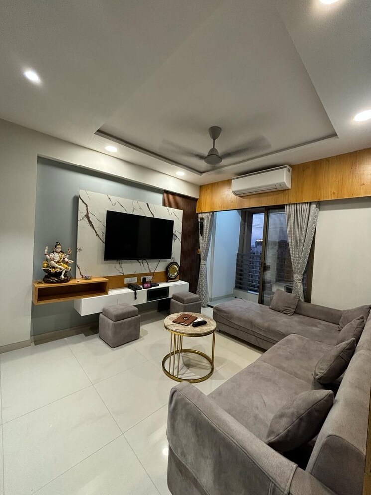 Living Room, gota 3 Bedroom 167 Sq.Yd. Apartment In Gota Ahmedabad 9008274