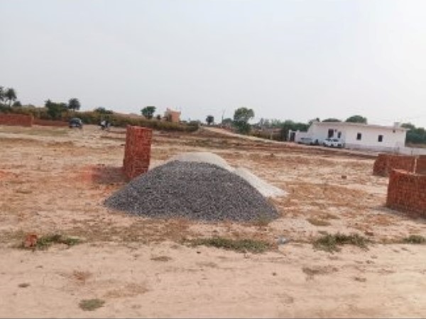 Plot For Sale in Ujjain Road