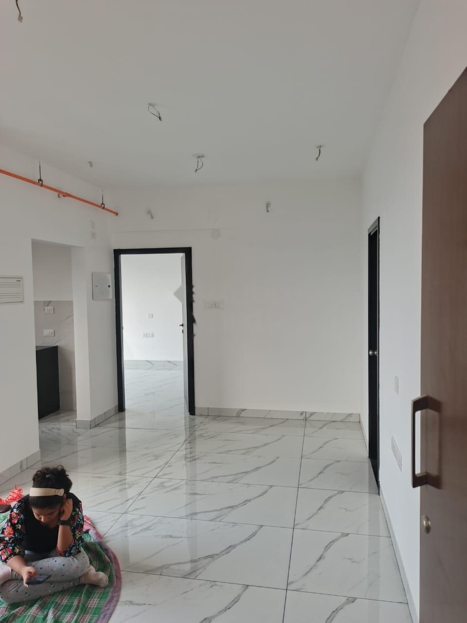 2 BHK Apartment For Rent in Raymond Ten X Habitat