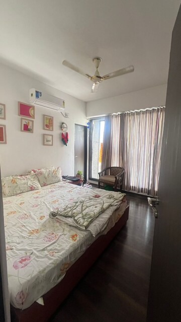 Bedroom in 3 BHK Apartment at Makarba – for Rent