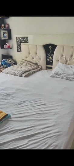 2 BHK + Study Room Apartment For Sale in Nimbus The Hyde park