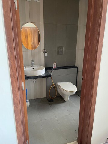 Bathroom in 4 BHK Apartment at L&T Raintree Boulevard Phase 2, Hebbal – for Rent