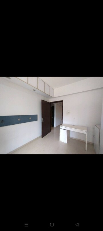 Room in 2 BHK Apartment at Lodha Majiwada Tower 5, Majiwada – for Sale