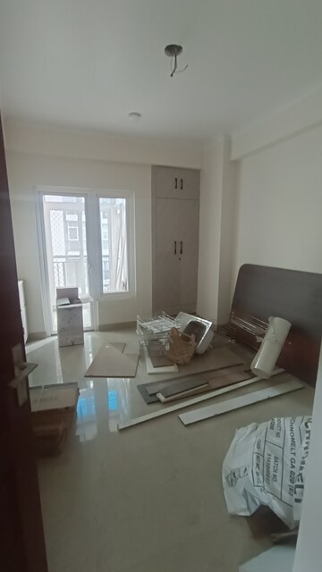 3 BHK Apartment For Rent in Saviour Park, Mohan Nagar