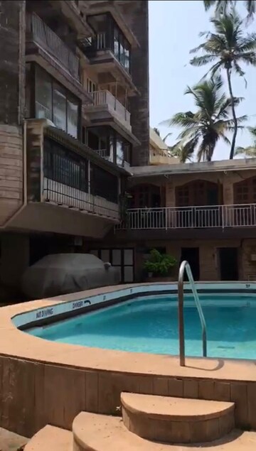 4 BHK Villa – Exterior View View at Juhu - for Sale