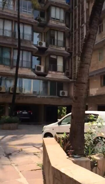 4 BHK Villa – Exterior View View at Juhu - for Sale