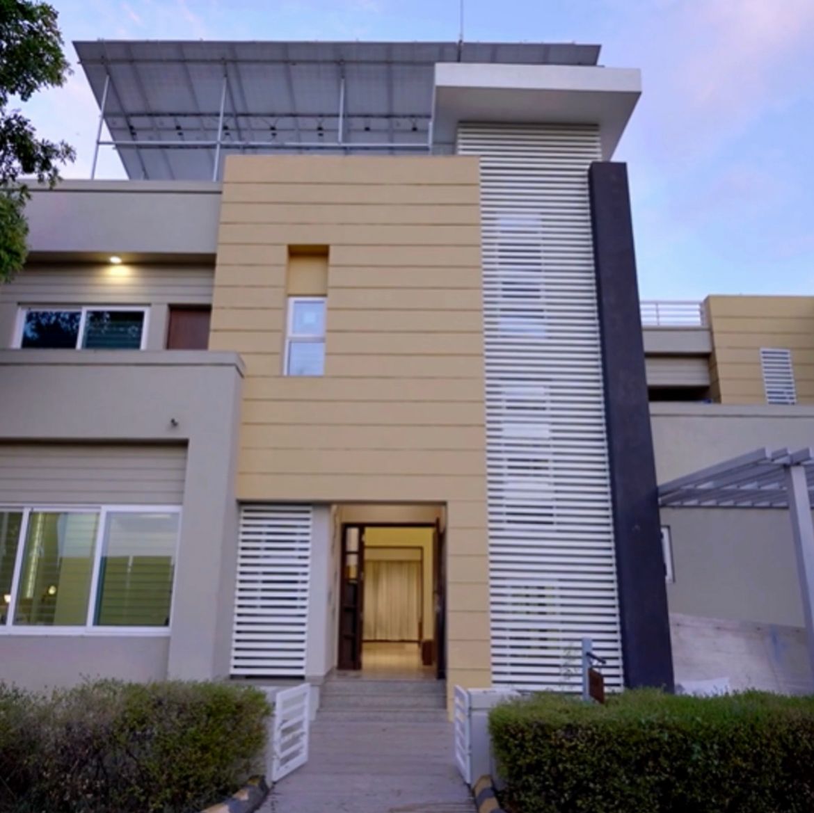 4 BHK + Pooja Room,Servant Room,Study Room,Extra Room 5715 Sq.Ft. Villa in Adani The North Park