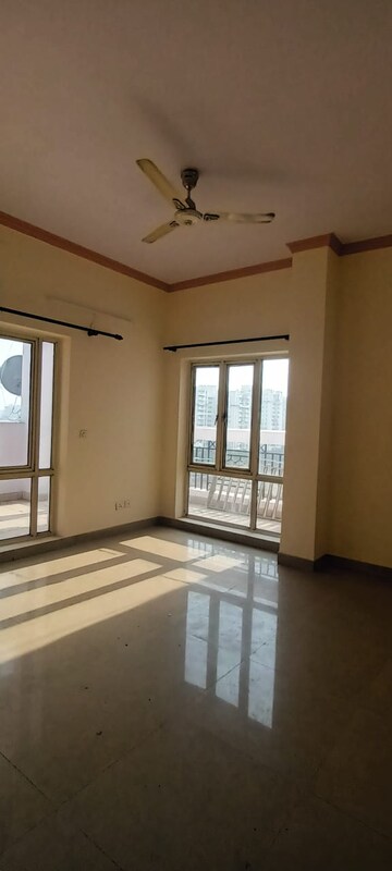 Bedroom in 3 BHK Apartment at Ramprastha Pearl Heights, Vaishali Sector 9 – for Sale
