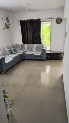 2 BHK Apartment For Sale in Paramount Altissimo