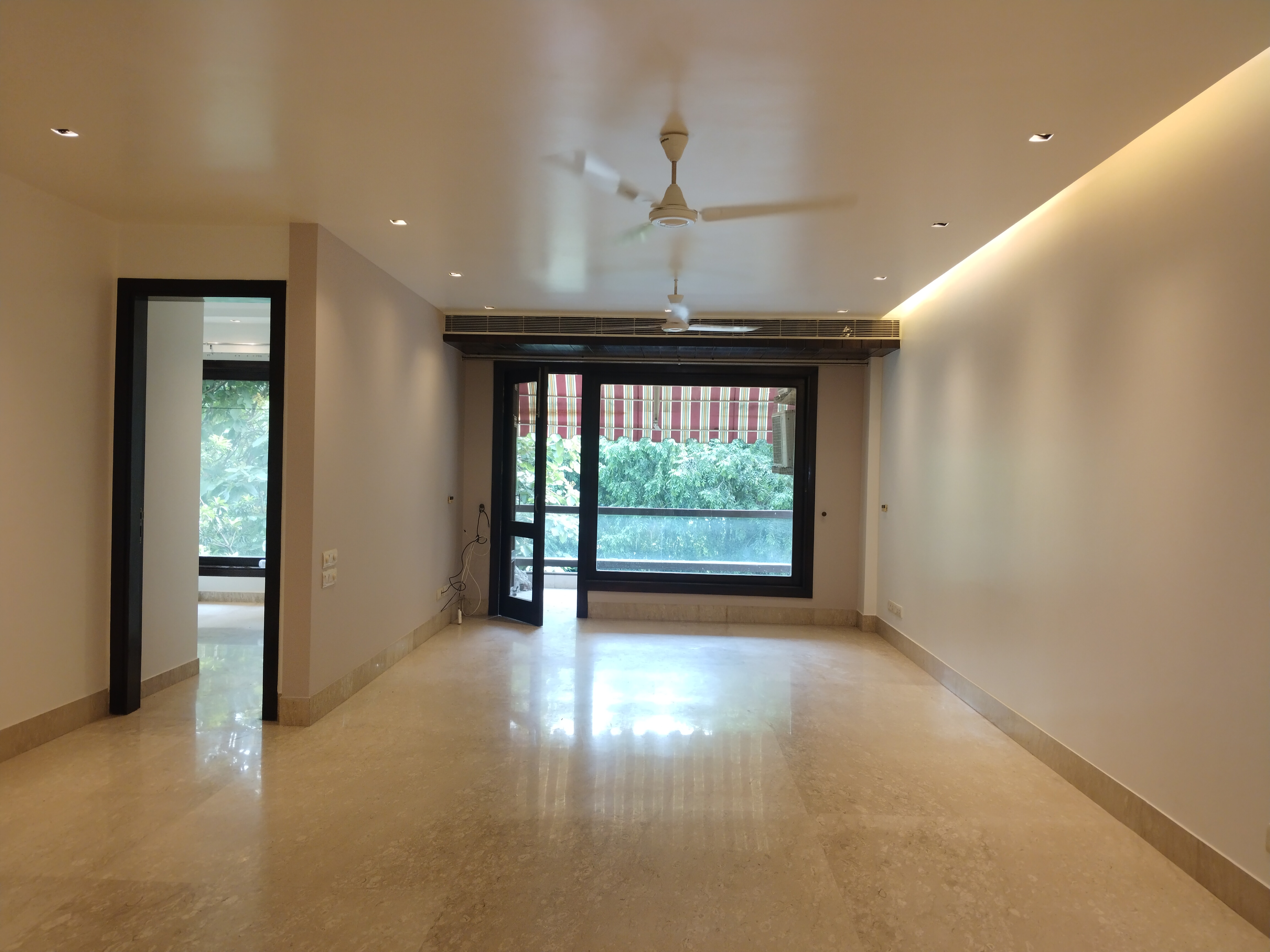 4 BHK + Pooja Room,Servant Room,Study Room,Extra Room Apartment For Rent in Boutique Residential Apartments D-6 4