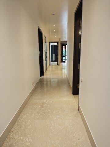 Building Lobby in 4 BHK Apartment at Boutique Residential Apartments D-6 4, Vasant Vihar – for Rent