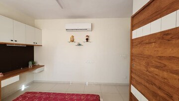 Furnished Amenities in 4 BHK Apartment at Pacifica Reflections, Near Nirma University On Sg Highway – for Rent