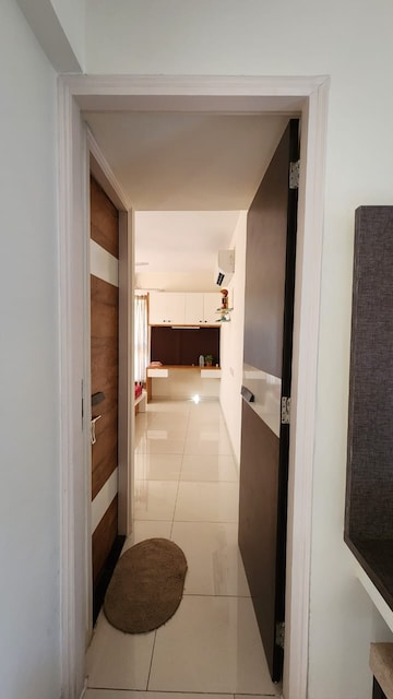 Bathroom in 4 BHK Apartment at Pacifica Reflections, Near Nirma University On Sg Highway – for Rent