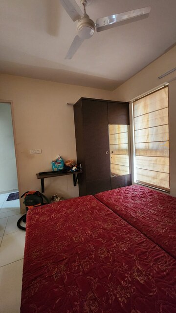 Bedroom in 4 BHK Apartment at Pacifica Reflections, Near Nirma University On Sg Highway – for Rent