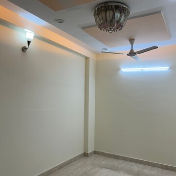 Room in 2 BHK Apartment at Ashoka Enclave 3, Sector 35 – for Rent