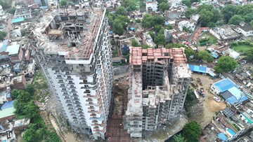 2 BHK Apartment – Exterior View View at Lahartara - for Sale