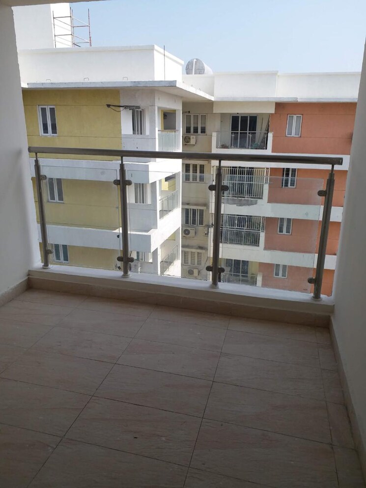 Balcony, mahindra-ashvita 3 Bedroom 1636 Sq.Ft. Apartment In Kukatpally Hyderabad 9008617
