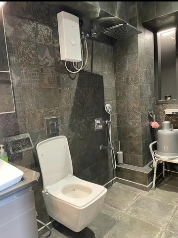 Master Bedroom in 3 BHK Apartment at Andheri West – for Rent