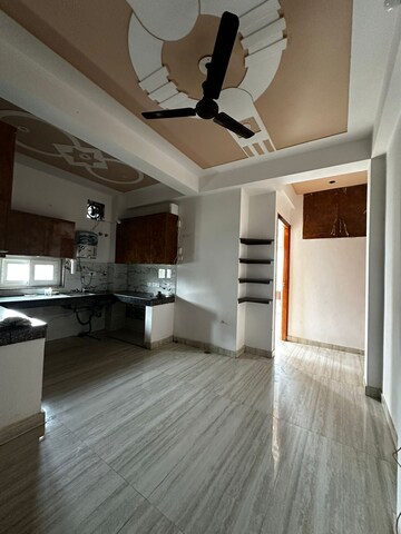 Kitchen in 2 BHK Builder Floor at Sector 52 – for Rent