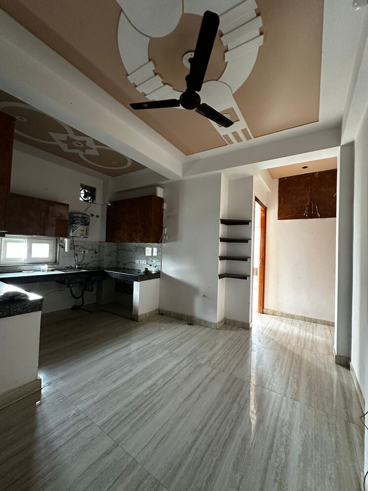 Kitchen, sector 52 2 Bedroom 1500 Sq.Ft. Builder Floor In Sector 52 Gurgaon 9008639