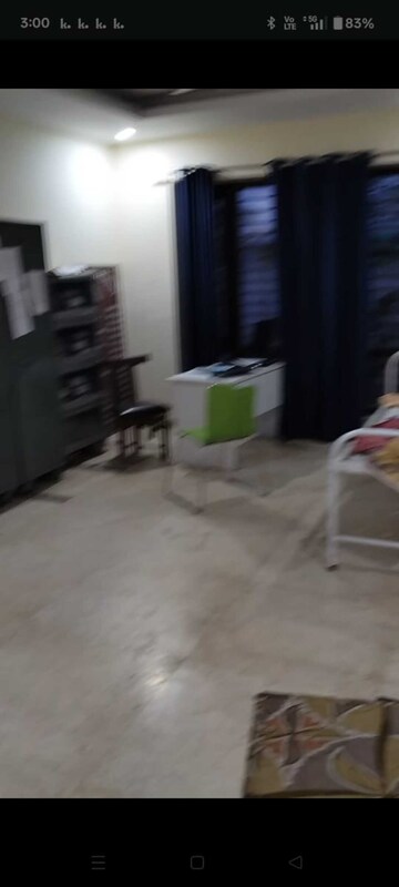 Parking in 6+ BHK Independent House at Sector 52 – for Sale